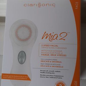 BRAND NEW Clarisonic Mia 2